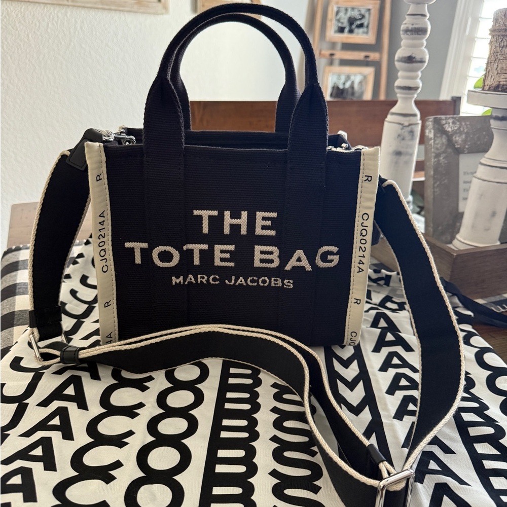 Marc Jacobs Black and White Tote Bag